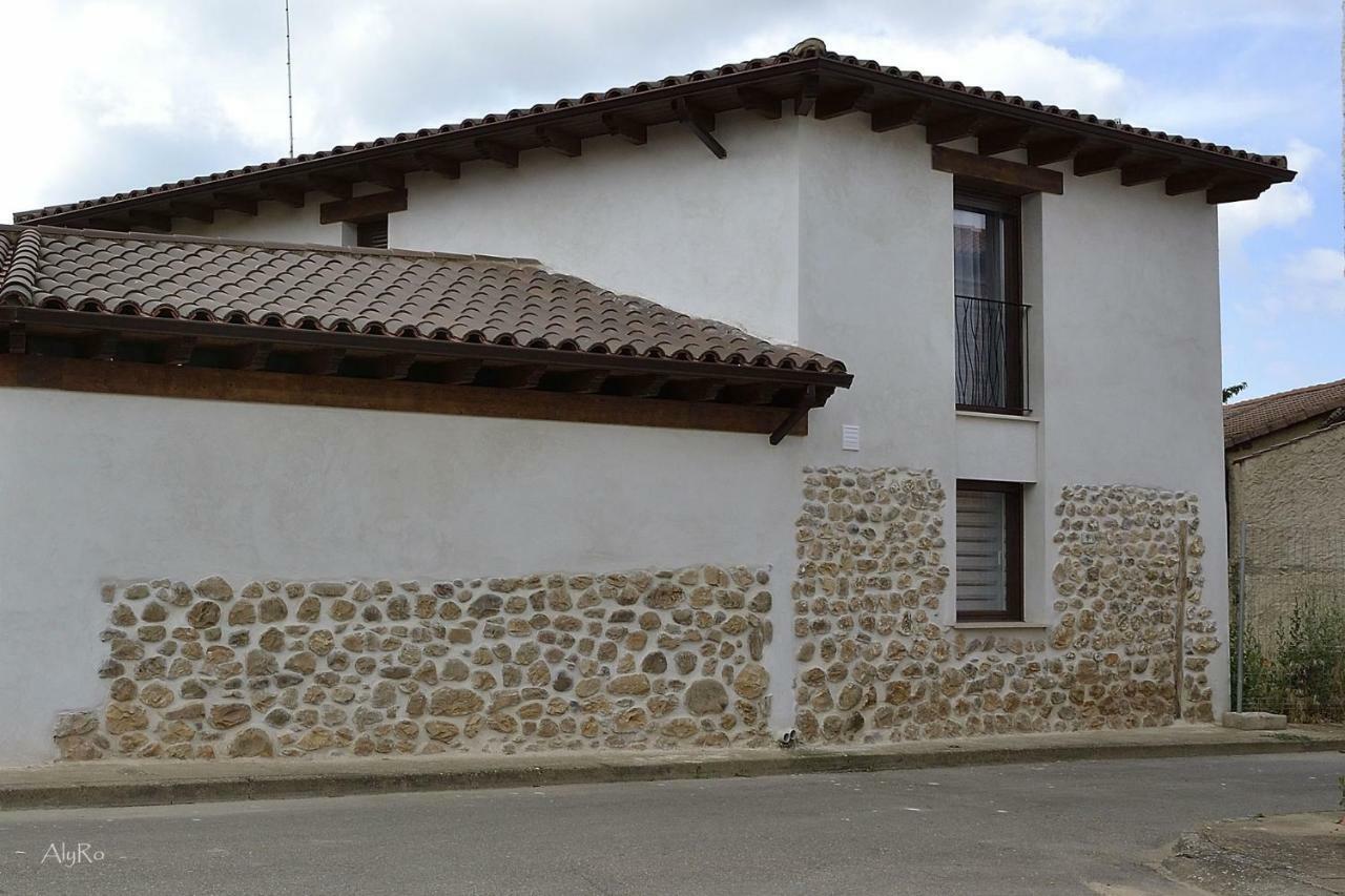El Vallin De Lan Cerezales del Condado Exteriör bild